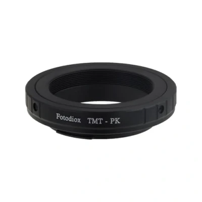 Abbildung von Fotodiox Lens Mount Adapter Compatible with T (T/T 2) Thread Lenses on Pentax K Cameras