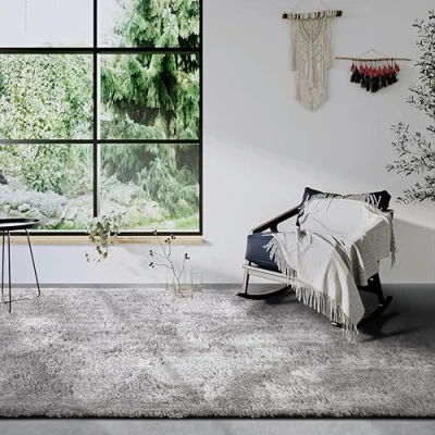 Abbildung von Hanse Home Olaf Teppich Flauschiger Hochflor Wohnzimmerteppich Einfarbig Weich Pflegeleicht Langflor für Wohnzimmer, Esszimmer, Schlafzimmer, Kinderzimmer Hellgrau, 80x150cm