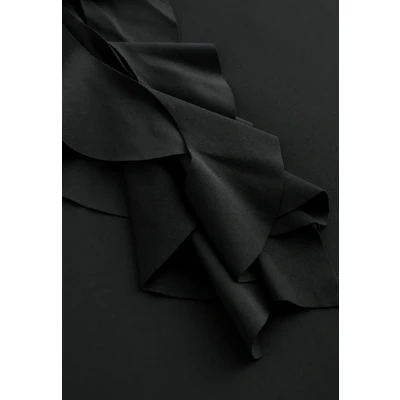 Abbildung von Next Regular FIT Waterfall Frill Plunge Tummy Control Badeanzug, Damen, Größe: 34, Black