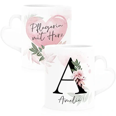 Abbildung von SpecialMe® Kaffee Tasse mit Name Spruch Herz Henkel Initiale Monogramm Dankeschön personalisierte Geschenke Pflegerin weiß