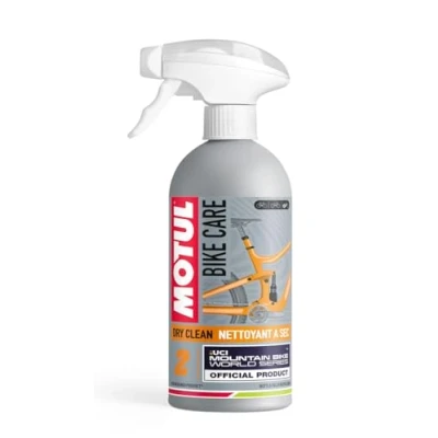 Abbildung von Motul Wasserfreier Reiniger Für Offroad Fahrräder, Trockenreinigung, alle Oberflächen inkl. Kohlefaser, Schnell trocknend, Ohne Lösungsmittel, Silikon, VOC, Bike Care Dry Clean Off Road, 500 ml
