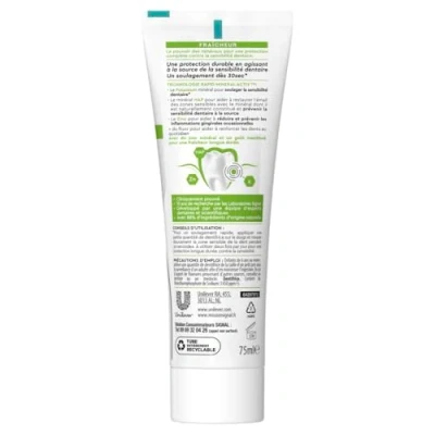 Abbildung von SIGNAL Professionelle Zahnpasta Sensitivity Mineralschutz Frische Lindert ab 30 Sekunden 88% Inhaltsstoffe natürlichen Ursprungs 75 ml