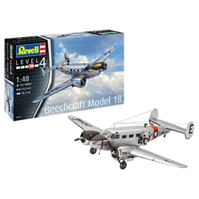Abbildung von Revell Modellbausatz Beechcraft Model 18 I Detailliertes Modell im Maßstab 1:48 129 Teile Herausfordernder Bausatz für fortgeschrittene Modellbauer ab 12 Jahren offizielles Lizenzprodukt