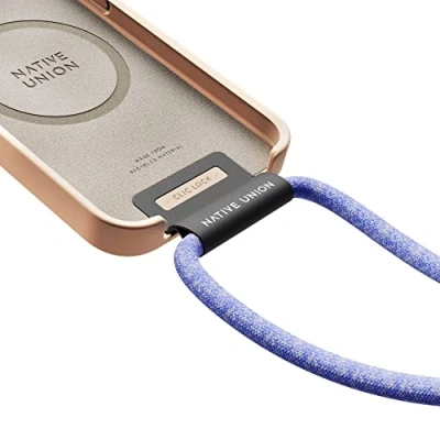 Abbildung von Native Union Sling Verstellbares und Abnehmbares Hergestellt aus Recyceltem rPET Polyester iPhone 13, 13 Pro &amp; Max Clic Classic Pop (Navy)