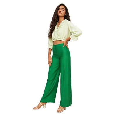 Abbildung von Trendyol Damen Damenhose mit hoher Taille, weites Bein Hose, grün, 60