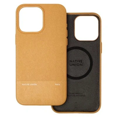 Abbildung von Native Union (Re Classic Case MagSafe kompatibel mit integrierten Magneten Aus recycelten und pflanzlichen Materialien Ultrarobust 1,8 m Fallschutz für iPhone 15 Pro Max (Kraft)