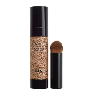 Abbildung von Chanel Les Beiges Water Fresh Complexion Touch Foundation B10 20 ml