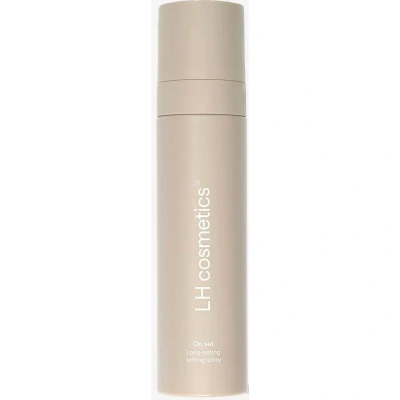 Abbildung von LH cosmetics On Set Long Lasting Setting Spray