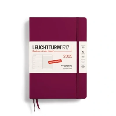 Abbildung von LEUCHTTURM1917 370486 Wochenkalender &amp; Notizbuch Medium (A5) 2025, Port Red, Deutsch