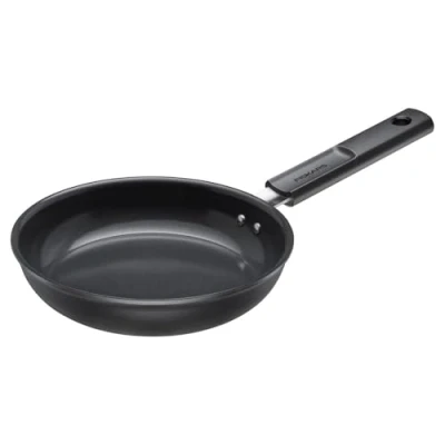 Abbildung von Fiskars Bratpfanne, Hard Face, Durchmesser 20 cm, Für alle Kochfelder geeignet, Antihaftbeschichtung, Kratzfest, Aluminium/Kunststoff, Schwarz, 1075457