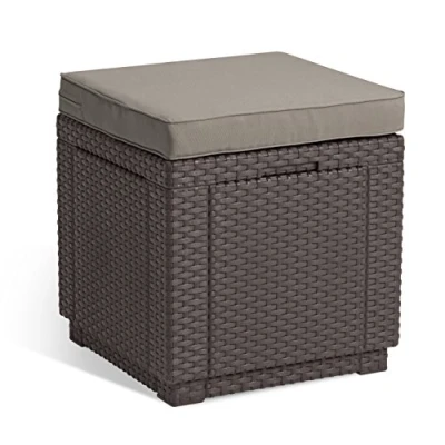 Abbildung von Allibert by Keter Cube Hocker mit Stauraum, braun, inkl. Kissen, Deckel abnehmbar, flache Rattanoptik, wetterfest, 42x42x39cm