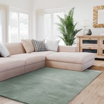 Abbildung von Interiyou Hochflorteppich Fargo 200x290 cm Grün Flauschiger Fellteppich aus Kunstfell waschbar und rutschfest weicher Langflor Fell