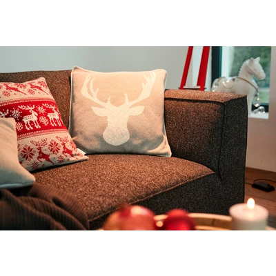 Abbildung von TOM TAILOR HOME Dekokissen &quot;Knitted Reindeerhead&quot;, Gestrickte Kissenhülle ohne Füllung mit Rentierkopf, 1 Stück