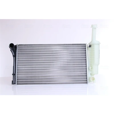Abbildung von NISSENS 617852 Kühler, Motorkühlung Aluminium 550 322 23 Kühlrippen mechanisch gefügt FIAT: Panda II Schrägheck