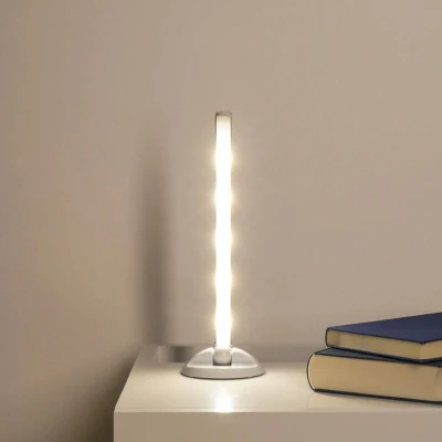 Abbildung von MÜLLER LICHT 400161, LED Batterieleuchte mit Universeller Wand und Tischhalterung inklusiv integriertem 2 Stufendimmer, 4 x AAA Batterien, Aluminium, 1 W, silber, 3 26.7 9 cm