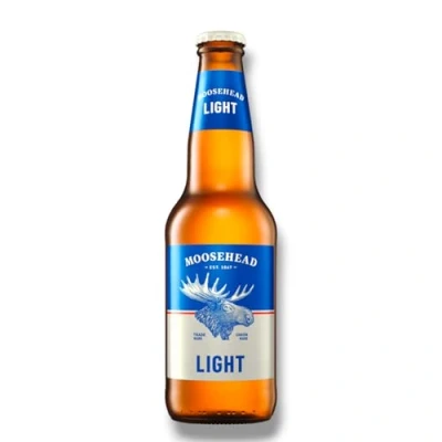 Abbildung von Moosehead Light Flasche 341ml Leichtbier aus Kanada mit 4% Vol.(12 Flaschen) Inklusive Haus der Biere Berlin Bierdeckel