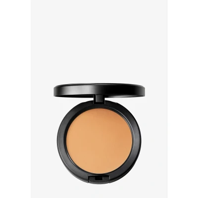 Abbildung von MAC Cosmetics Studio Fix Powder Plus Foundation NC41