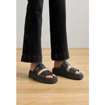 Abbildung von Geox D Adacter S Pantolette flach, Damen, Größe: 38, Black Schuhe