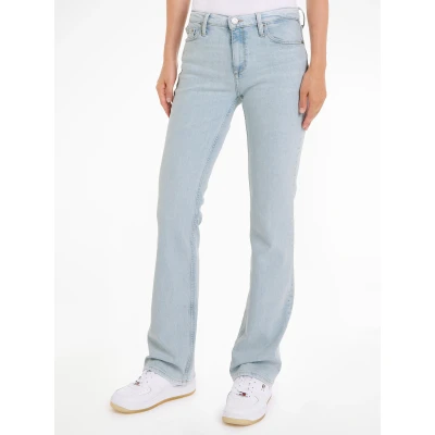 Abbildung von Tommy Jeans Maddie Bootcut, Damen, Größe: 26x32, Denim light