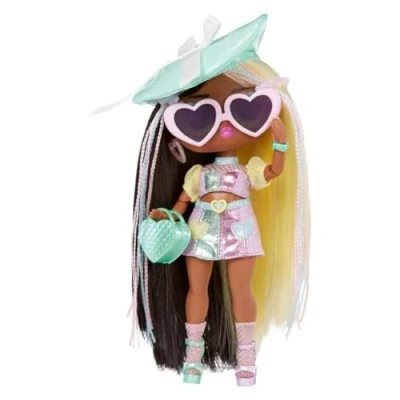 Abbildung von L.O.L. Surprise! Tweens Serie 4 Modepuppe DARCY BLUSH Packe 15 Überraschungen und fabelhafte Accessoires aus Tolles Geschenk für Kinder ab Jahren