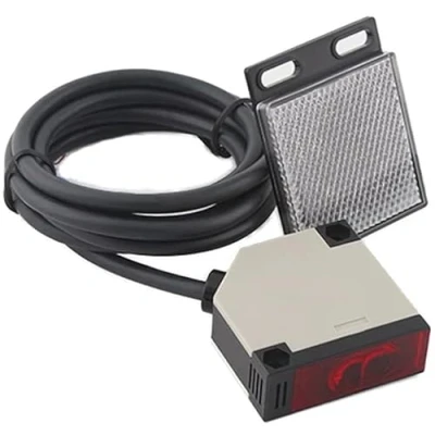 Abbildung von Reflektor Lichtschranke 12 24 Volt DC Reflexions mit Spiegel IR bis zu 4 Meter