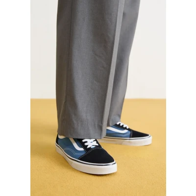 Abbildung von Vans Old Skool Turnschuhe