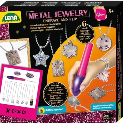 Abbildung von Lena 42655 Metal Jewelery Schmuck Bastelset ab 8 Jahren Halskette basteln ganz einfach, Kreatives für Mädchen mit Gravurgerät, Anhänger &amp; Deko Strasssteinen