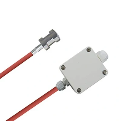 Abbildung von iOVEO 211AL02205 Rohranlegetemperatur Messumformer im Gehäuse mit Sensor PT1000, Anlegefühler Aktiv, 0 10V oder 4 20mA Ausgang, 5 meter