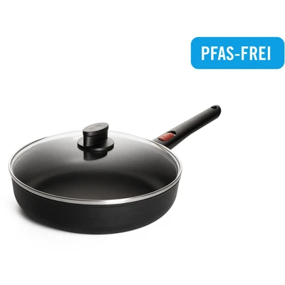 Abbildung von WOLL MADE IN GERMANY Schmorpfanne &quot;Woll Eco Lite QXR Hochrandpfanne Ø 28 cm mit Deckel&quot;, Aluminium, (2 tlg.), PFAS frei, 100% recyceltes Aluminium