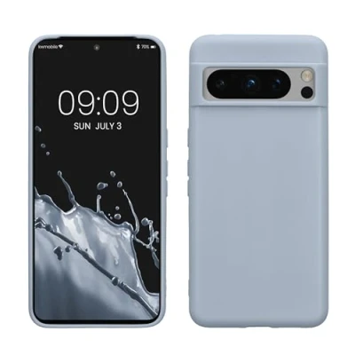 Abbildung von kwmobile Hülle kompatibel mit Google Pixel 8 Pro weiches TPU Silikon Case Cover geeignet für kabelloses Laden Hellblau matt