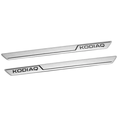 Abbildung von Skoda 57H071303A Einstiegsleisten hinten Türschweller Zierleisten, selbstklebend, mit Kodiaq Schriftzug, silber