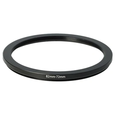 Abbildung von vhbw Step Down Ring Adapter von 82 mm auf 72 für Kamera Objektiv Filteradapter, Metall, Schwarz