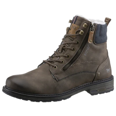 Abbildung von Mustang Shoes Schnürboots, mit Logo Aufnäher und Label