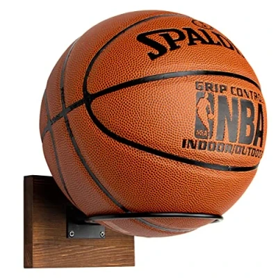 Abbildung von PUERSI Ball Halterung Holz Wand Ballhalter Basketballhalter Wandhalterung, Wandmontage Wandhalter für Basketball Fußball Volleyball, Rustikales Braun