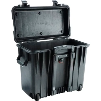 Abbildung von PELI 1440 Top Loader Koffer mit Rollen und Teleskopgriff, IP67 Wasserdicht, 34L Volumen, ohne Schaum, Farbe: Schwarz