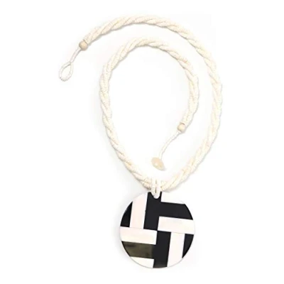 Abbildung von COLLEZIONE ALESSANDRO Lange Kette &quot;Nelia&quot;, vielen kleine Muschelscheibchen