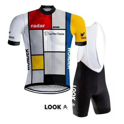 Abbildung von Retro Radsport Outfit La Vie Claire Mehrfarbig RedTed