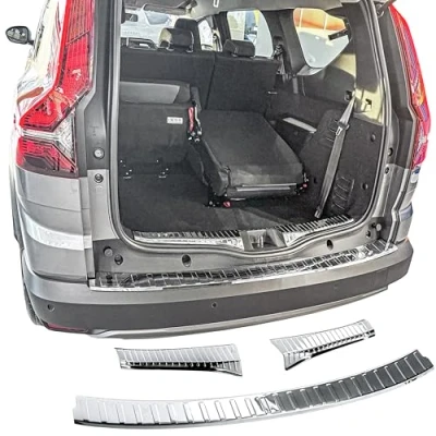 Abbildung von RECAMBO Ladekantenschutz Set Edelstahl kompatibel für Dacia Jogger BJ ab 2021 Hochglanz poliert, Chrom Look Styling und Schutz die Stoßstange