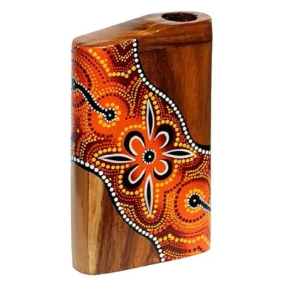 Abbildung von Wogeka Schönes rechteckiges Didgeridoo Schnitzerei aus Holz als Geschenk Idee zu Geburtstag Weihnachten zur Wand Dekoration Musik Instrument Handarbeit (Did06a (rot orange Blüte))
