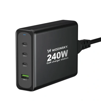 Abbildung von GaN Ladestation USB A / 3 x C Schnellladegerät 240W in Schwarz