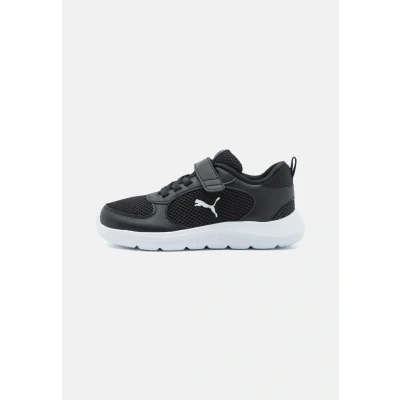 Abbildung von Puma FUN Racer 2 Unisex Laufschuh Straße für Kinder, Größe: 31, Black/white Schuhe