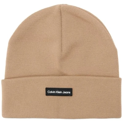 Abbildung von Calvin Klein Jeans Patch Beanie Unisex Mütze, Größe: One Size, Travertine