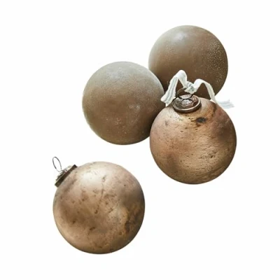 Abbildung von Loberon Weihnachtsschmuck 4er Set Ophraine, Mundgeblasen, Matt &amp; Glänzend, Einzigartiges Finish, Weihnachten, Weihnachtsdeko, Christbaumkugeln, Glas, Eisen, braun/Kupfer