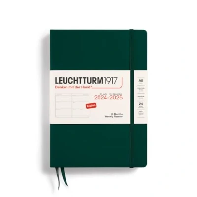 Abbildung von LEUCHTTURM1917 370722 Wochenkalender Medium (A5) 2025, 18 Monate (07.2024 12.2025), Hardcover, Forest Green, Englisch