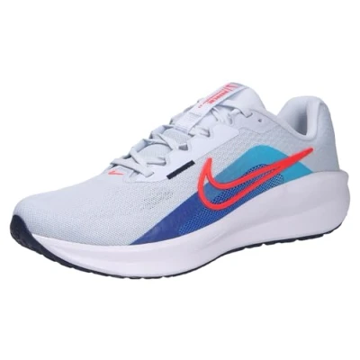 Abbildung von Nike Performance Downshifter 13 Laufschuh Straße, Herren, Größe: 47, Football grey/crimson/deep night blue/lightning blue/void white Schuhe