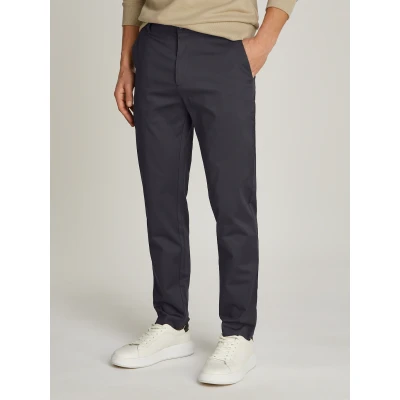 Abbildung von Calvin Klein Chinohose &quot;SATEEN STRETCH TAPERED&quot;, mit Logoprägung