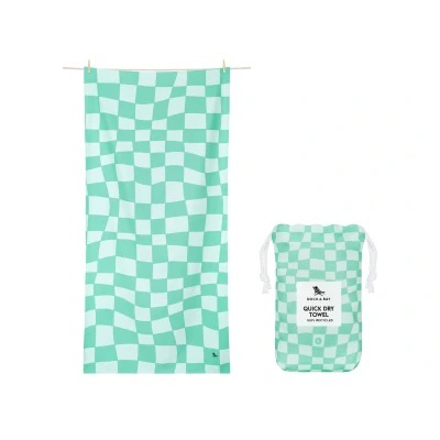 Abbildung von Dock &amp; Bay Beach Towel L Check Mate 160x90cm