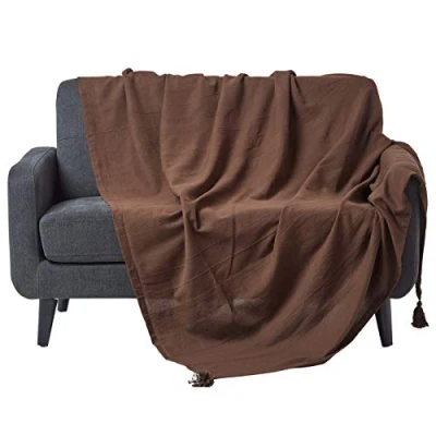 Abbildung von HOMESCAPES extra große Tagesdecke Rajput, braun, Wohndecke aus 100% Baumwolle, 255 x 360 cm, Sofaüberwurf/Couchüberwurf in Ripp Optik