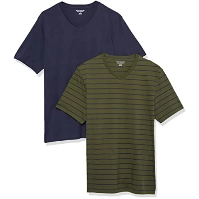 Abbildung von Amazon Essentials Herren Kurzärmliges T Shirt mit V Ausschnitt in normaler Passform (in Übergrößen erhältlich), 2er Pack, Marineblau/Olivgrün/Streifen, M