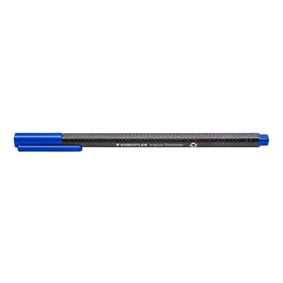 Abbildung von STAEDTLER dreikantiger Fineliner triplus, blau, aus recyceltem Kunststoff, superfeine, metallgefasste 0,3 mm Spitze, lange Lebensdauer, 10 blaue im Kartonetui, 334 R 3